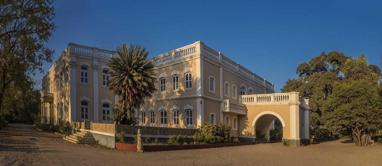 Royal Oasis Hotel Wankaner Luaran gambar